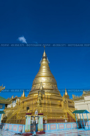The temple has a beautiful art in Burma . Стоковое фото, агентство Ingram Publishing / Фотобанк Лори