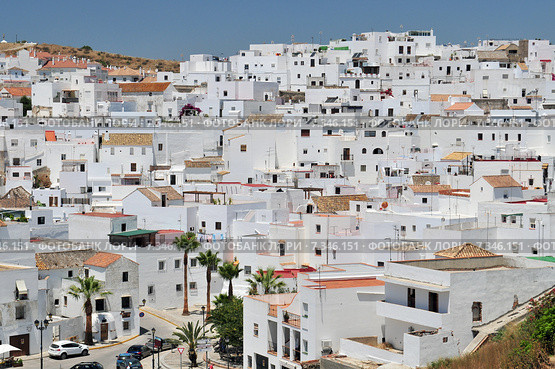 The white walled town of Vejer de La Frontera, Cadiz, Spain. Стоковое фото, агентство BE&W Photo / Фотобанк Лори
