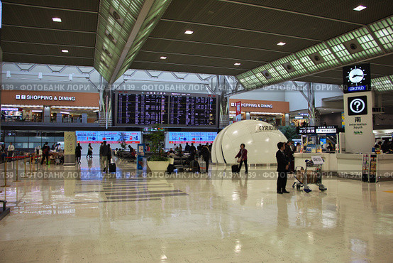 Tokyo, Japan - 10 Nov 2013: The international airport, Tokio, Japan. Редакционное фото, фотограф Сергей Стрелков / Фотобанк Лори