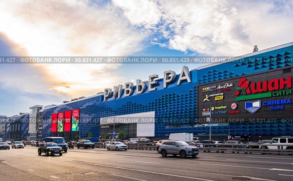 Торгово-развлекательный центр Ривьера. Город Москва, Россия. Редакционное фото, фотограф Господин Никто / Фотобанк Лори