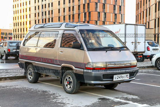 Toyota TownAce. Редакционное фото, фотограф Art Konovalov / Фотобанк Лори