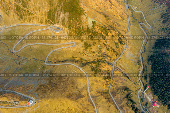 Transfagarash mountain road in Romania. Стоковое фото, фотограф Михаил Коханчиков / Фотобанк Лори