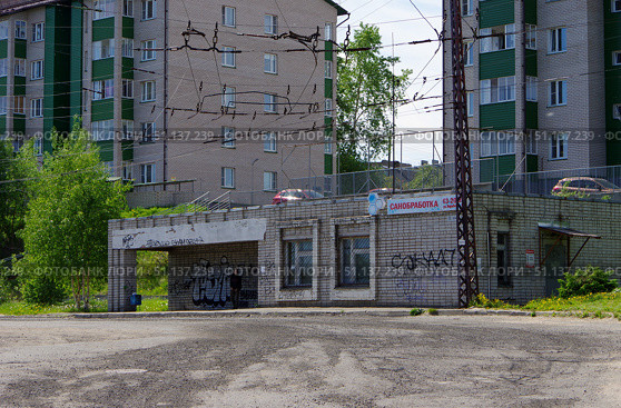 Троллейбусная конечная станция "Корабелов". Петрозаводск, Республика Карелия (2021 год). Редакционное фото, фотограф Алексей Иванов / Фотобанк Лори