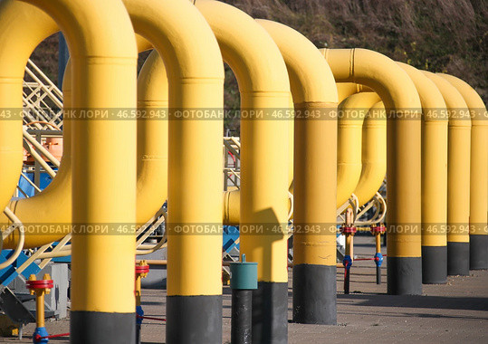 Трубы газоизмерительной станции, находящейся на территории компрессорной станции. Стоковое фото, фотограф Дмитрий Феоктистов / ТАСС / Фотобанк Лори