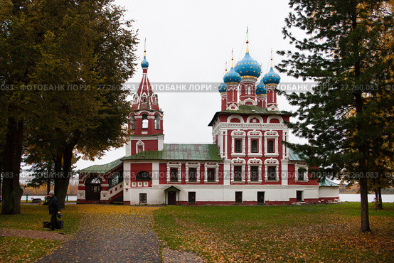 Церковь царевича Дмитрия на крови. Углич (2017 год). Редакционное фото, фотограф Victoria Demidova / Фотобанк Лори