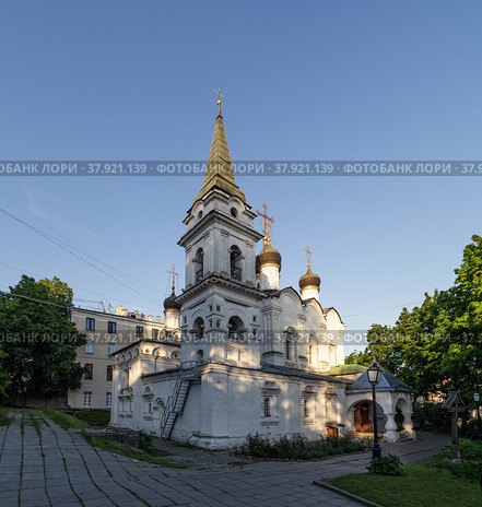 Церковь Владимира Равноапостольного в Старых Садех. Москва (2022 год). Стоковое фото, фотограф Юрий Кирсанов / Фотобанк Лори