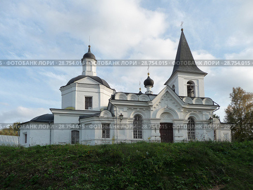 Церковь Воскресения Христова в Тарусе, Калужская область (2014 год). Стоковое фото, фотограф Елена Орлова / Фотобанк Лори