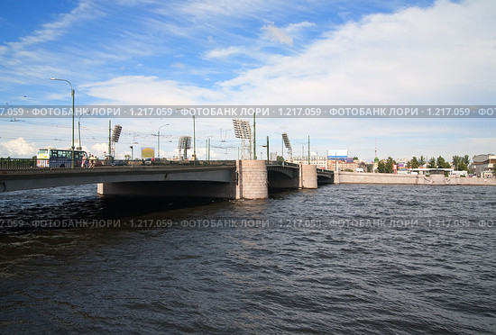 Тучков мост в Санкт-Петербурге (2009 год). Стоковое фото, фотограф Яков Филимонов / Фотобанк Лори