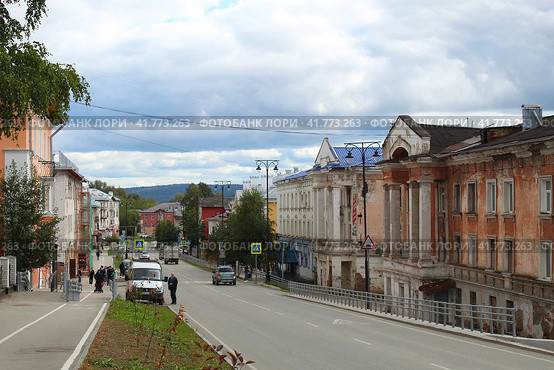 Улица Ленина в Чусовом Пермского края (2022 год). Редакционное фото, фотограф Иван Дуплик / Фотобанк Лори