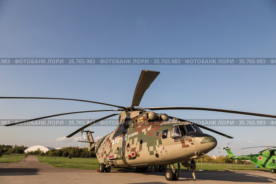 Upgraded military transport helicopter Mi-26T2B at the International Aviation and Space Salon in Zhukovsky. Russia (2019 год). Редакционное фото, фотограф Наталья Волкова / Фотобанк Лори