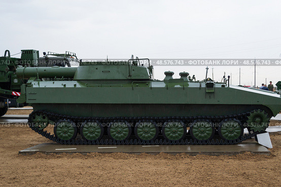 УР-77, установка разминирования Метеорит,  военная инженерная машина для прокладки проходов в минных заграждениях. Средняя Ахтуба, Волгоградская область, Россия. (2020 год). Редакционное фото, фотограф Андрей Цыганков / Фотобанк Лори