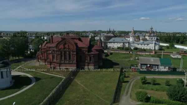 Юрьев-Польский с высоты птичьего полёта (2019 год). Стоковое видео, видеограф Евгений Ковалев / Фотобанк Лори