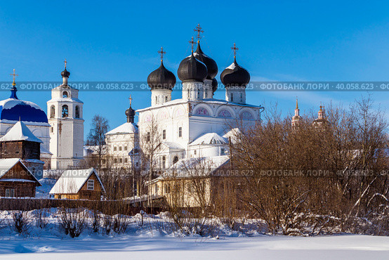 Uspensky trifonov monastery in kirov on a winter day (2021 год). Стоковое фото, фотограф Алексей Яговкин / Фотобанк Лори