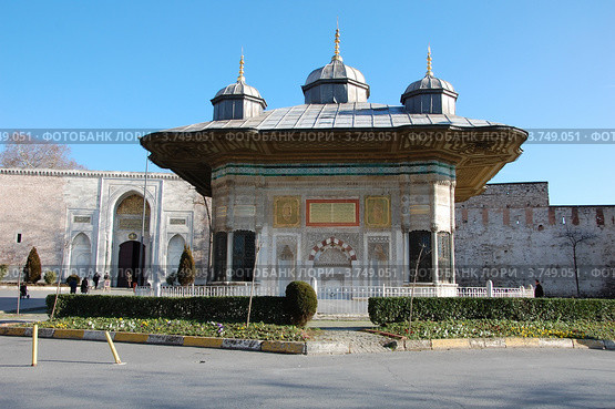 Усыпальница  султана Мехмеда III в Стамбуле, Турция (2011 год). Стоковое фото, фотограф Светлана Колобова / Фотобанк Лори