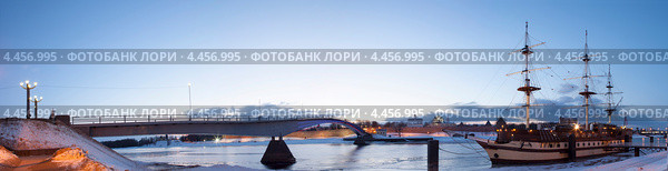 Великий Новгород, панорама Новгородского Кремля (2013 год). Редакционное фото, фотограф Литвяк Игорь / Фотобанк Лори