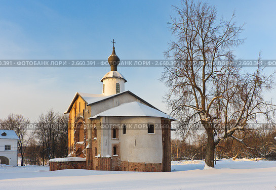 Великий Новгород. Церковь Параскевы Пятницы на Торгу (2011 год). Стоковое фото, фотограф Горшков Игорь / Фотобанк Лори