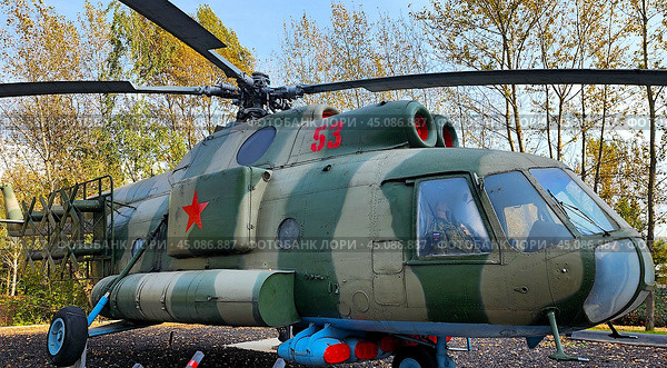 Вертолёт Ми-8ППА с комплексом «Азалия» и станцией СПС-5М2 «Фасоль»  для постановки помех наземным РЛС обнаружения, наведения и целеуказания. Редакционное фото, фотограф Татьяна Бакуменко / Фотобанк Лори