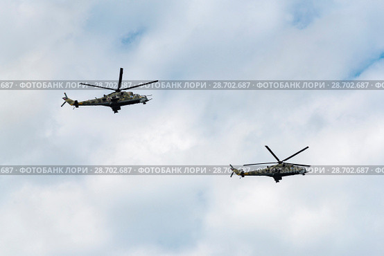 Вертолеты Ми-24 МА ВМФ России на параде в День военно-морского флота. Санкт-Петербург. Стоковое фото, фотограф Александр Щепин / Фотобанк Лори