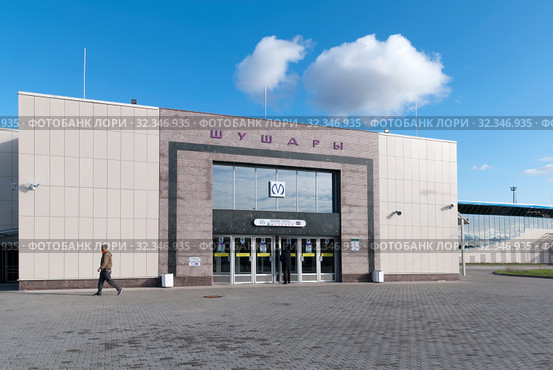 Вестибюль станции метро "Шушары". Санкт-Петербург (2019 год). Редакционное фото, фотограф Румянцева Наталия / Фотобанк Лори