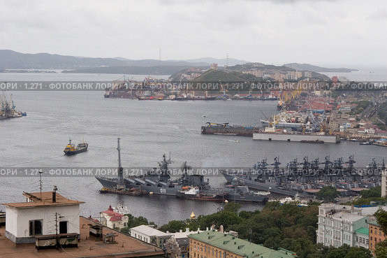 Вид на набережную во Владивостоке (2005 год). Стоковое фото, фотограф Ирина Терентьева / Фотобанк Лори