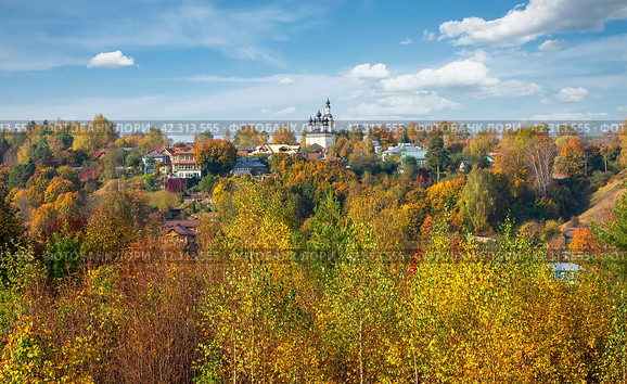 Вид на Плёс с горы Левитана. Золотое кольцо России (2023 год). Стоковое фото, фотограф Олег Пученков / Фотобанк Лори
