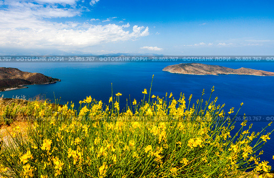 View of Mirabello Bay and Pseira Island, Sitia, Crete, Greece (2017 год). Стоковое фото, фотограф photoff / Фотобанк Лори