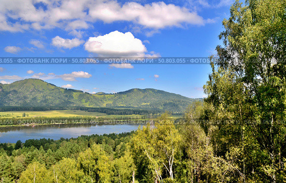 View of the lake Manzherok with chairlift. Стоковое фото, фотограф Александр Карпенко / Фотобанк Лори