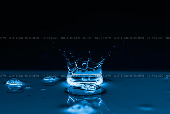 Водный всплеск. Стоковое фото, фотограф Виталий Радунцев / Фотобанк Лори