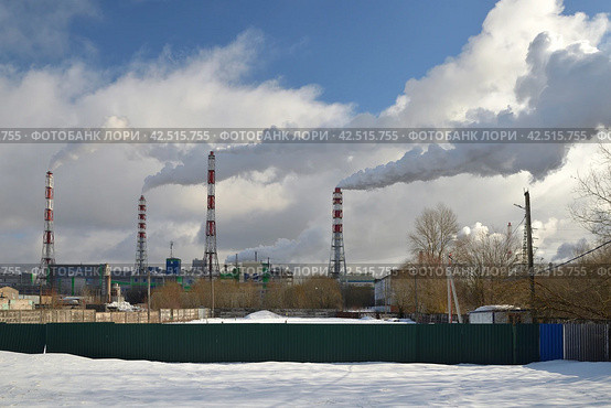 Volkhov, Leningrad region, Russia, March 10, 2024: Volkhov branch of Apatit JSC (Volkhov chemical cluster of PhosAgro Group) Редакционное фото, фотограф Алексей Антипов / Фотобанк Лори
