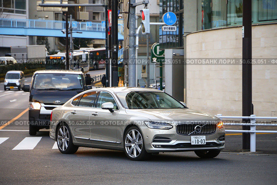 Volvo S90. Редакционное фото, фотограф Art Konovalov / Фотобанк Лори