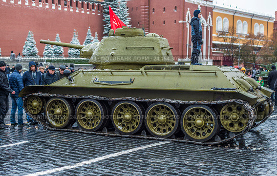 Выставка военной техники на Красной площади в Москве (2016 год). Редакционное фото, фотограф Николай Сачков / Фотобанк Лори