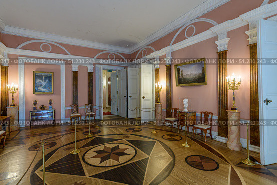 Waiters' room in the Catherine Imperial Palace. Редакционное фото, фотограф Михаил Аккуратoв / Фотобанк Лори