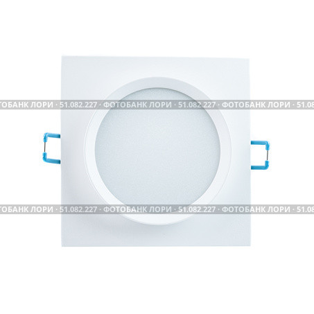 White square recessed ceiling spotlight, isolated on white background, sleek lighting fixture for contemporary home and commercial spaces. Стоковое фото, фотограф Татьяна Терехина / Фотобанк Лори
