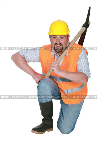 Worker with a sledgehammer. Стоковое фото, агентство Ingram Publishing / Фотобанк Лори