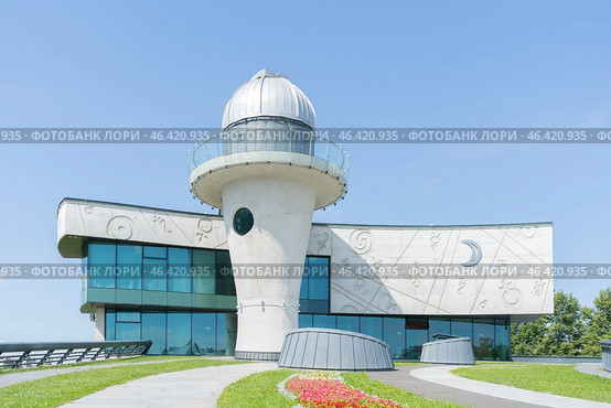 Yaroslavl Planetarium. Valentina Tereshkova Planetarium Cultural and educational center (2024 год). Редакционное фото, фотограф Мария Паина / Фотобанк Лори