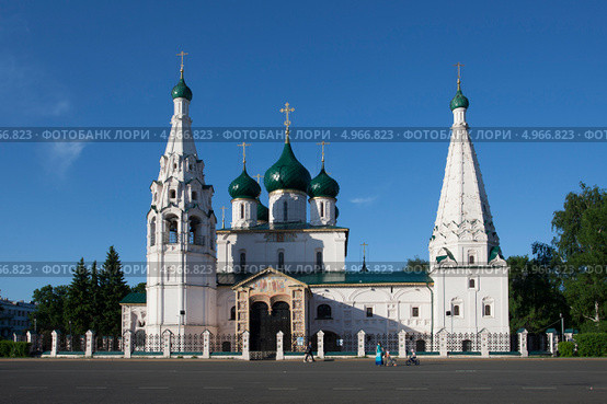 Ярославль. Церковь Илии Пророка (2013 год). Редакционное фото, фотограф Литвяк Игорь / Фотобанк Лори