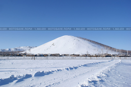 Забайкалье. Зимний пейзаж вблизи п. Новоорловск. Снежная дорога (2010 год). Стоковое фото, фотограф Валерий Лаврушин / Фотобанк Лори
