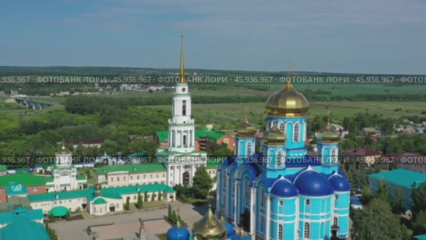 Zadonsky Nativity-Bogoroditsky Monastery (2021 год). Стоковое видео, видеограф Михаил Коханчиков / Фотобанк Лори