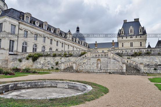 Замок Валансе (Château de Valençay) Долина реки Луары. Франция. (2019год) Редакционное фото, фотограф Вера Смолянинова / Фотобанк Лори