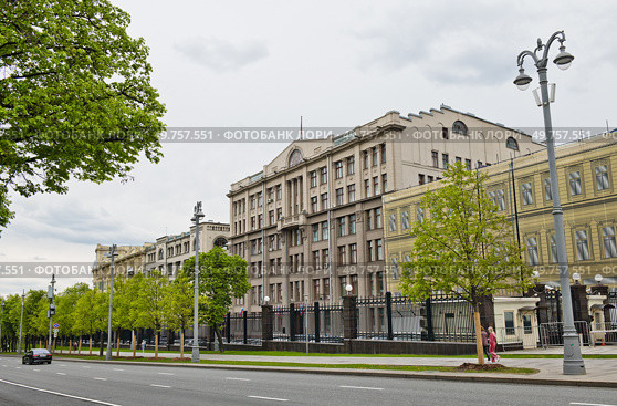 Здание Администрации Президента России. Старая площадь, дом 4. Москва. Редакционное фото, фотограф E. O. / Фотобанк Лори