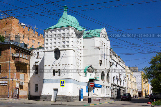 Здание "Башня-репродуктор" в Нижнем Новгороде (2019 год). Редакционное фото, фотограф Солодовникова Елена / Фотобанк Лори
