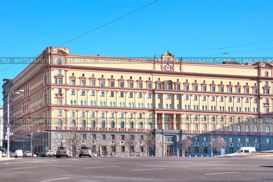 Здание Центра по лицензированию, сертификации и защите государственной тайны ФСБ России на Лубянской площади (2016 год). Редакционное фото, фотограф Parmenov Pavel / Фотобанк Лори