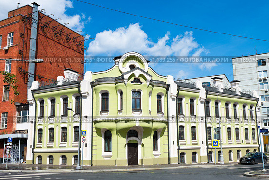 Жилой дом Абрикосовых. Малая Красносельская улица, дом 7, стр. 31. Москва. Россия. Редакционное фото, фотограф E. O. / Фотобанк Лори