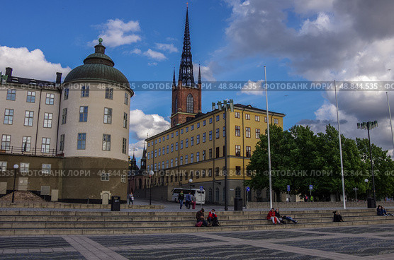 Живописная летняя панорама Старого города (Gamla Stan) в Стокгольме, Швеция (2014 год). Редакционное фото, фотограф Дымов Игорь / Фотобанк Лори