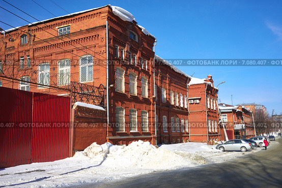 Златоуст, Челябинская область,Златоустовский ликероводочный завод (2015 год). Редакционное фото, фотограф Игорь Потапов / Фотобанк Лори